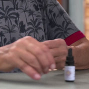 Un témoignage d'une personne âgé qui prend de l'huile de CBD manjolive pour ses douleurs